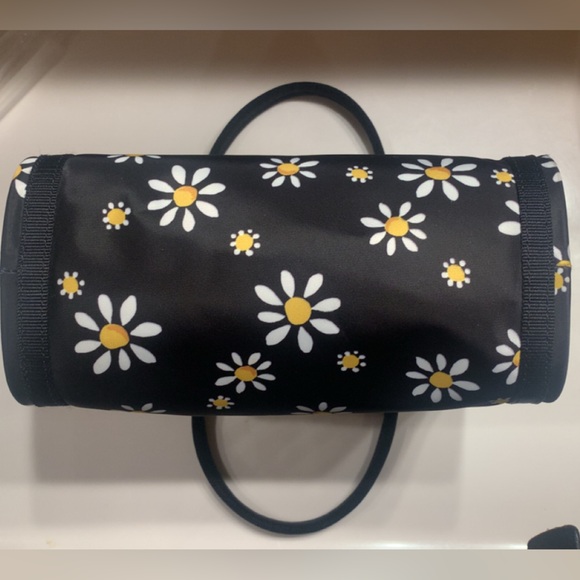 Kate Spade The Little Better Sam Daisy Dots Mini Tote Crossbody - Picture 3 of 10